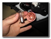 Kia-Sorento-Tail-Light-Bulbs-Replacement-Guide-024
