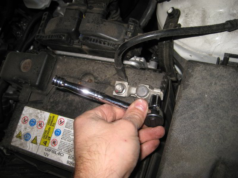 Kia-Soul-12V-Automotive-Battery-Replacement-Guide-002