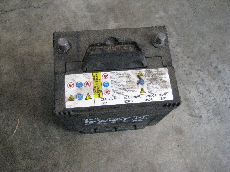 Kia-Soul-12V-Automotive-Battery-Replacement-Guide-018