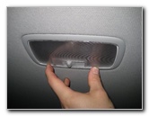 Kia-Soul-Dome-Light-Bulb-Replacement-Guide-013