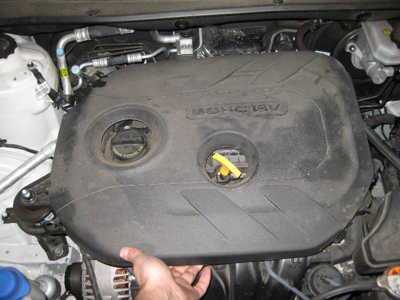 Kia-Soul-Engine-Spark-Plugs-Replacement-Guide-002