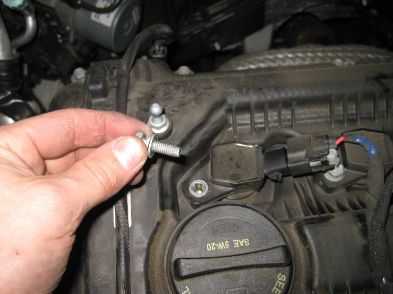 Kia-Soul-Engine-Spark-Plugs-Replacement-Guide-011