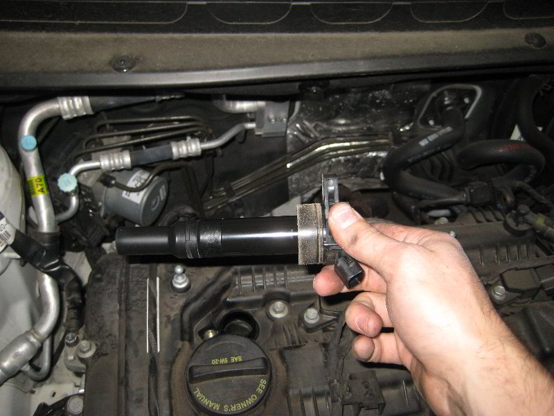 Kia-Soul-Engine-Spark-Plugs-Replacement-Guide-013