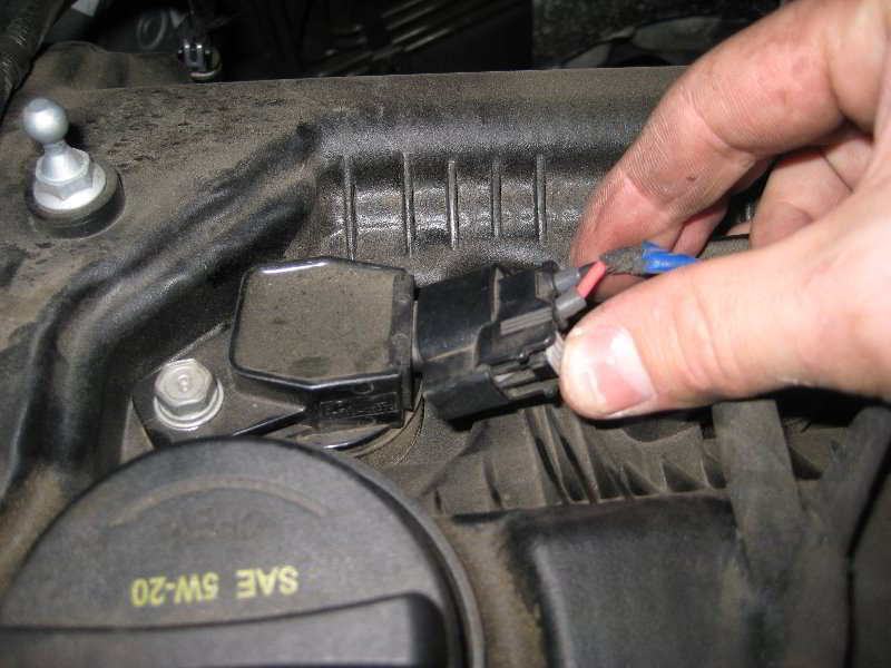 Kia-Soul-Engine-Spark-Plugs-Replacement-Guide-028