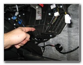 Kia-Soul-HVAC-Cabin-Air-Filter-Replacement-Guide-018