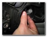 Kia-Soul-Headlight-Bulbs-Replacement-Guide-008