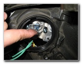 Kia-Soul-Headlight-Bulbs-Replacement-Guide-021