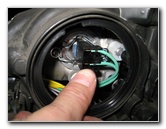 Kia-Soul-Headlight-Bulbs-Replacement-Guide-028