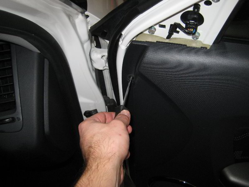 Kia-Soul-Interior-Door-Panel-Removal-Guide-018