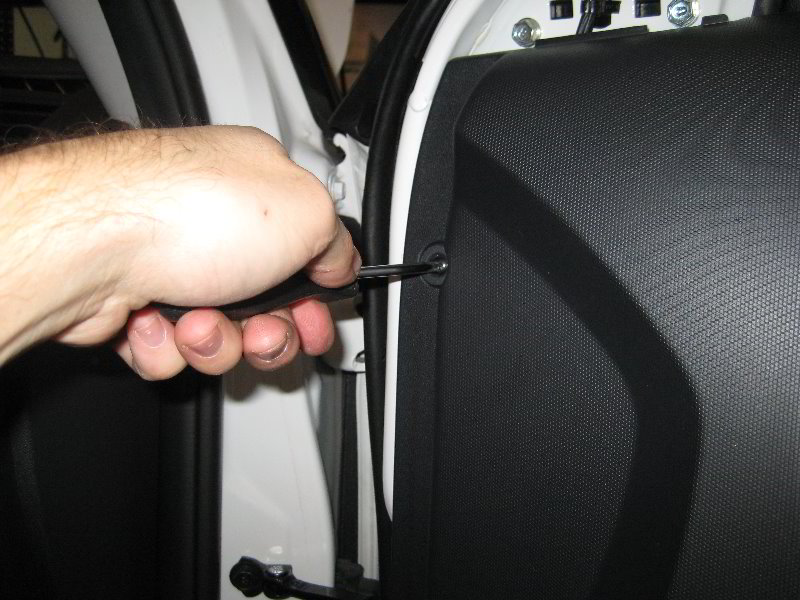 Kia-Soul-Interior-Door-Panel-Removal-Guide-041