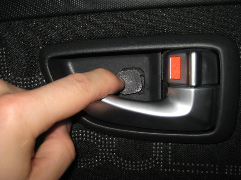 Kia-Soul-Interior-Door-Panel-Removal-Guide-045