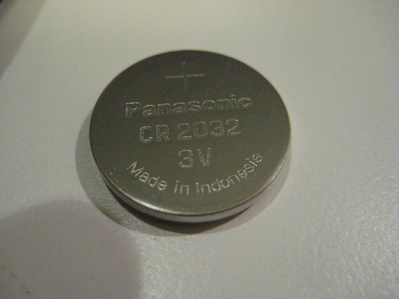 Kia-Soul-Key-Fob-Battery-Replacement-Guide-008