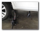 Kia-Soul-Rear-Disc-Brake-Pads-Replacement-Guide-003