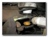 Kia-Soul-Rear-Disc-Brake-Pads-Replacement-Guide-017