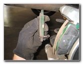 Kia-Soul-Rear-Disc-Brake-Pads-Replacement-Guide-023