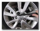 Kia-Soul-Rear-Disc-Brake-Pads-Replacement-Guide-034