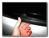 Kia-Soul-Rear-Window-Wiper-Blade-Replacement-Guide-003