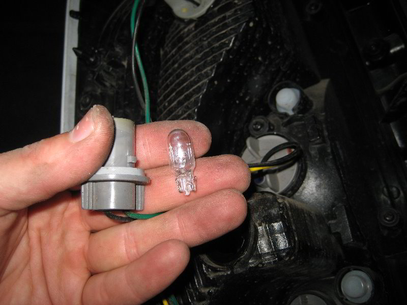 Kia-Soul-Tail-Light-Bulbs-Replacement-Guide-024 2013 Kia Soul Brake Light Bulb Replacement