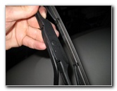 Kia-Soul-Windshield-Wiper-Blades-Replacement-Guide-013