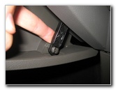 Kia-Sportage-Cabin-Air-Filter-Replacement-Guide-004