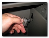 Kia-Sportage-Cabin-Air-Filter-Replacement-Guide-027