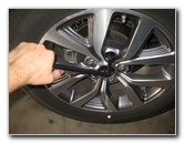 Kia-Sportage-Rear-Disc-Brake-Pads-Replacement-Guide-002