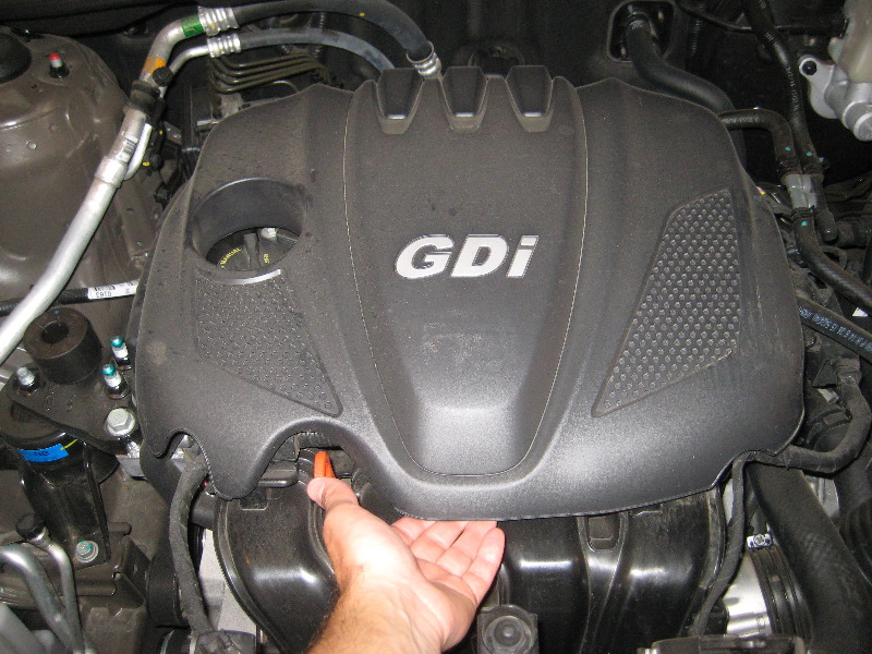 Kia-Sportage-Theta-II-Engine-Spark-Plugs-Replacement-Guide-002