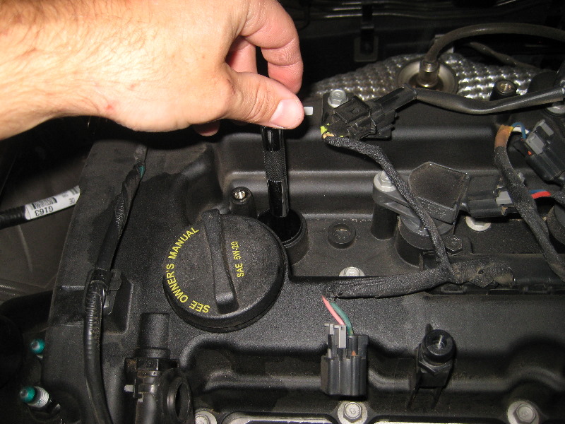 Kia-Sportage-Theta-II-Engine-Spark-Plugs-Replacement-Guide-018
