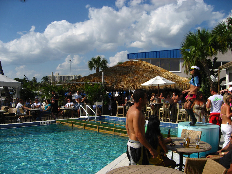 La-Playa-Waterfront-Restaurant-Ft-Lauderale-FL-002