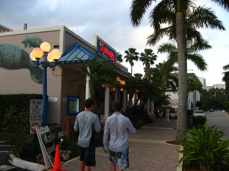 La-Playa-Waterfront-Restaurant-Ft-Lauderale-FL-016