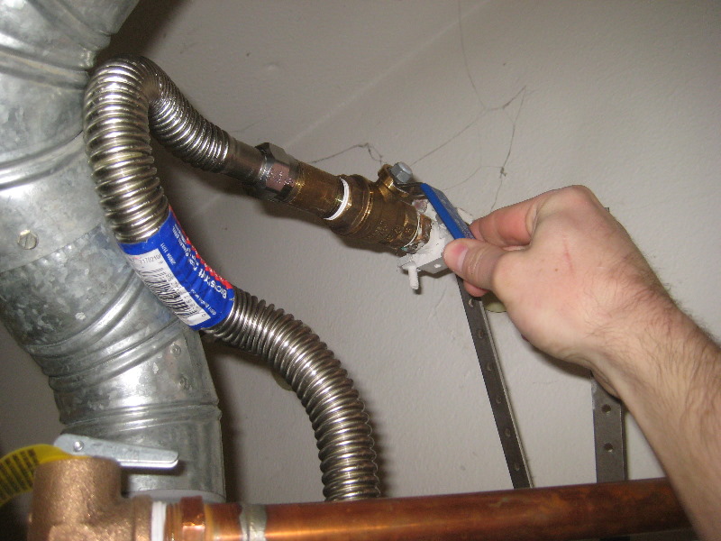 Leaking-Shower-Tub-Faucet-Valve-Stem-Replacement-Guide-011