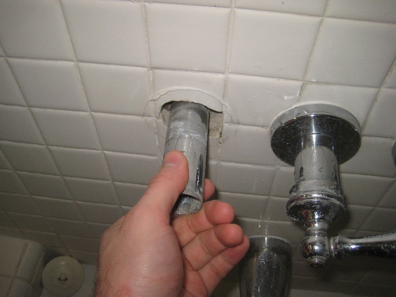 Leaking-Shower-Tub-Faucet-Valve-Stem-Replacement-Guide-019
