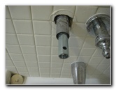 Leaking-Shower-Tub-Faucet-Valve-Stem-Replacement-Guide-014