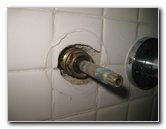 Leaking-Shower-Tub-Faucet-Valve-Stem-Replacement-Guide-021