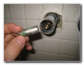 Leaking-Shower-Tub-Faucet-Valve-Stem-Replacement-Guide-049