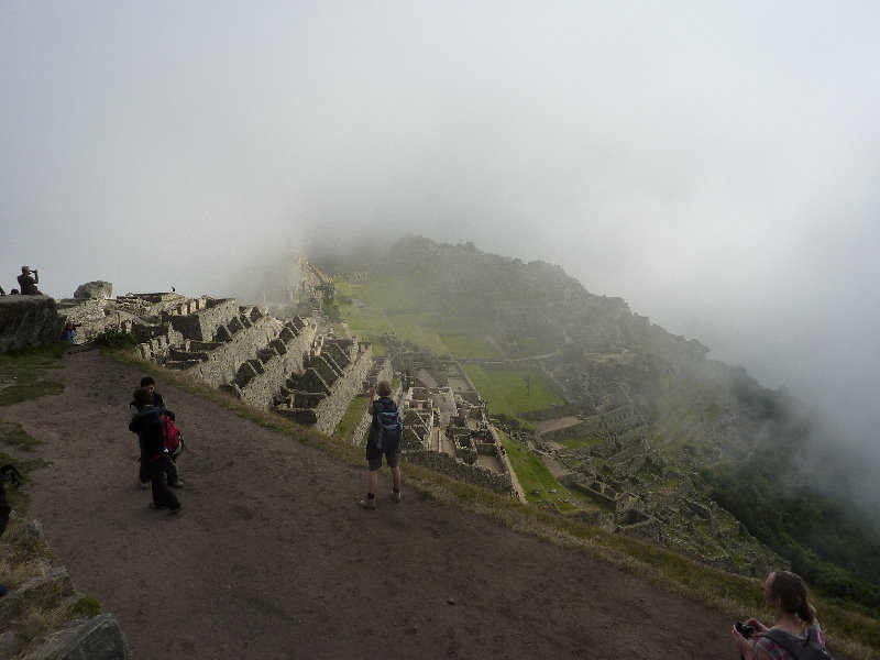 Machu-Picchu-Inca-Trail-Peru-South-America-004