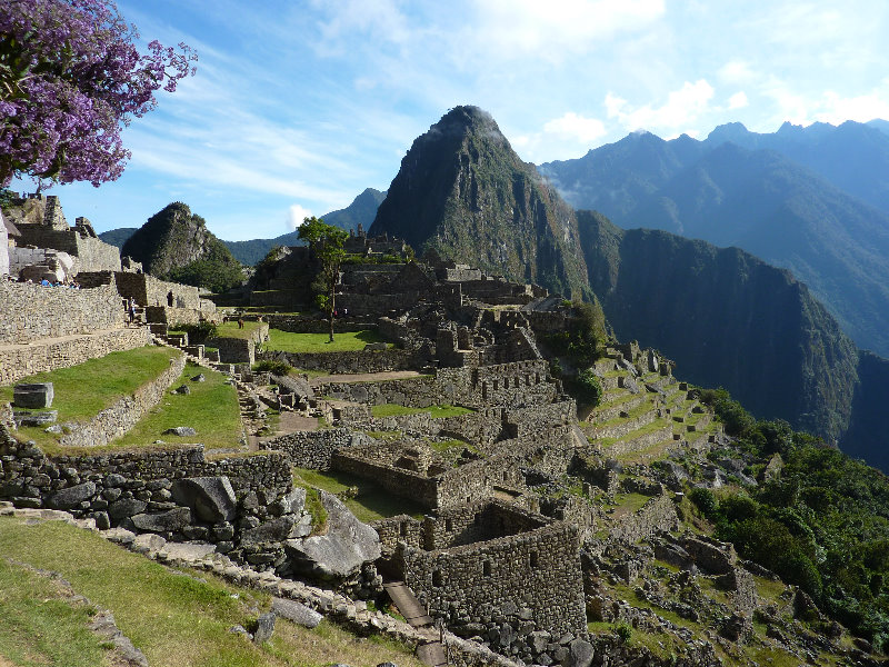 Machu-Picchu-Inca-Trail-Peru-South-America-030