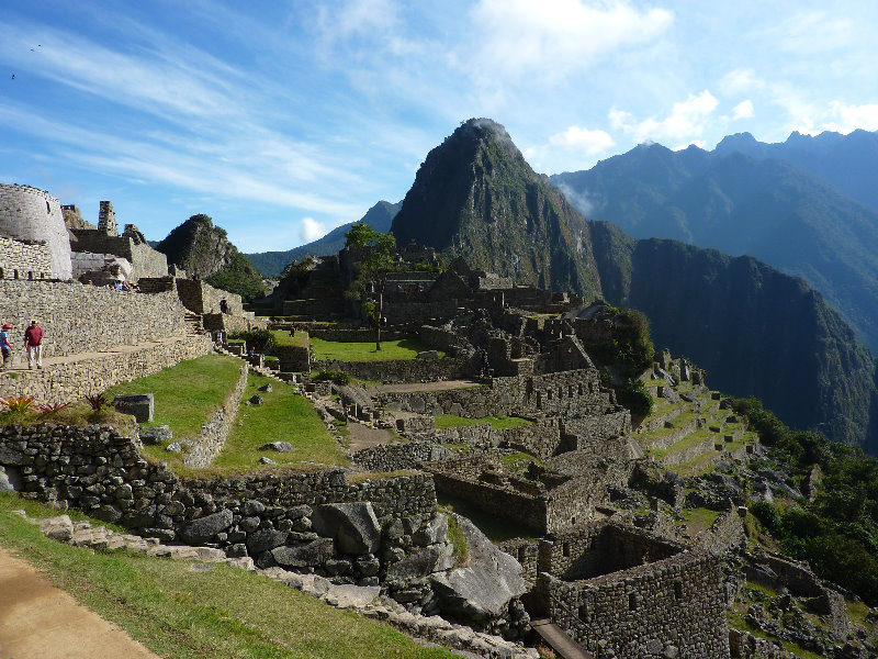 Machu-Picchu-Inca-Trail-Peru-South-America-031