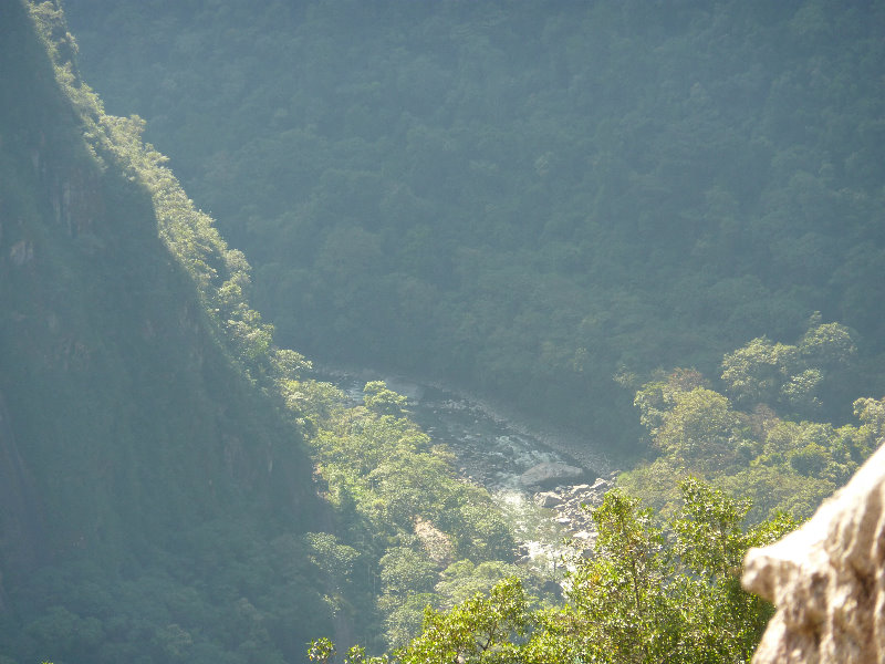 Machu-Picchu-Inca-Trail-Peru-South-America-043