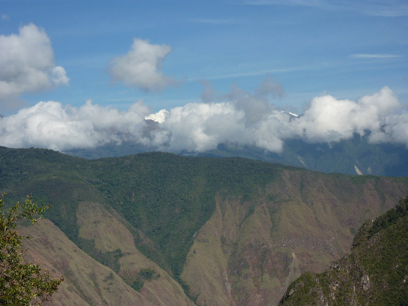 Machu-Picchu-Inca-Trail-Peru-South-America-083