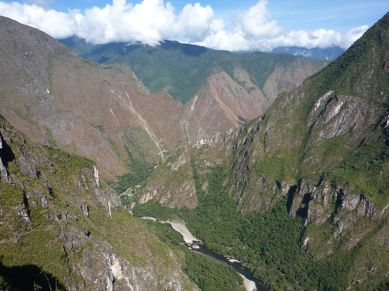 Machu-Picchu-Inca-Trail-Peru-South-America-119