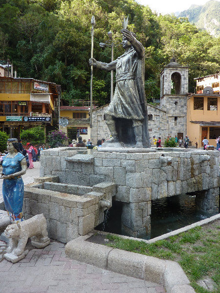 Machu-Picchu-Inca-Trail-Peru-South-America-172