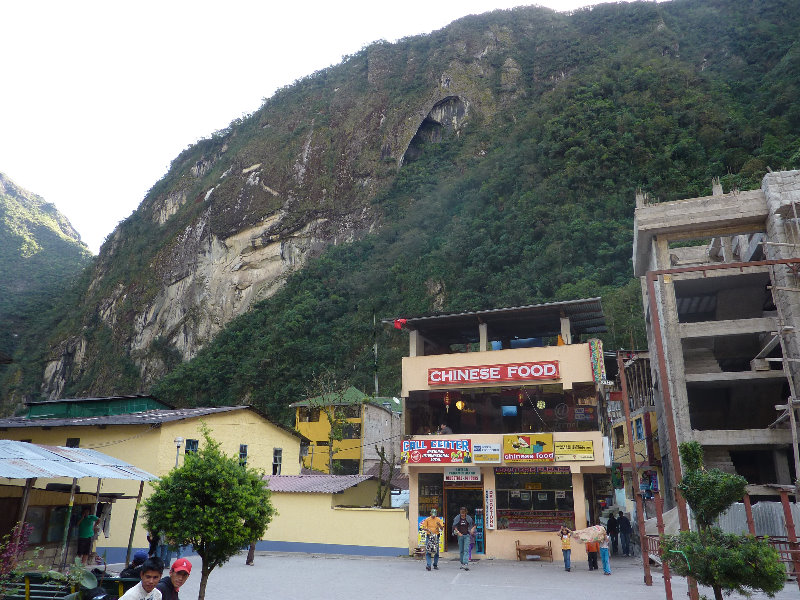 Machu-Picchu-Inca-Trail-Peru-South-America-174