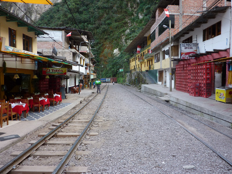 Machu-Picchu-Inca-Trail-Peru-South-America-185