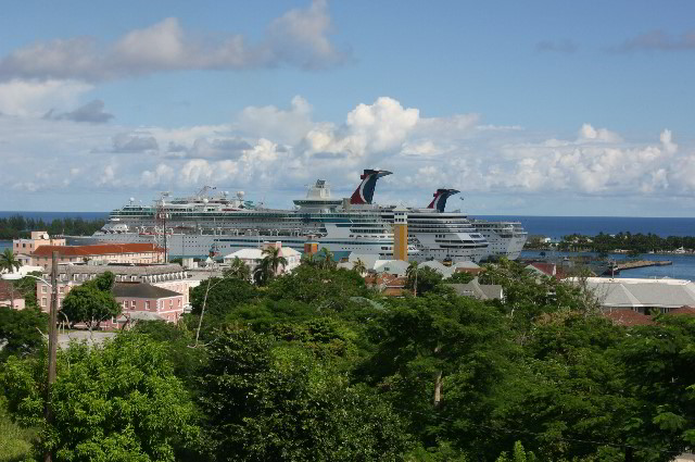 Majesty-of-the-Seas-Cruise-Pictures-011