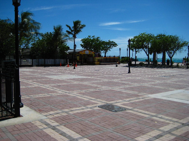 Mallory-Square-Downtown-Key-West-FL-003