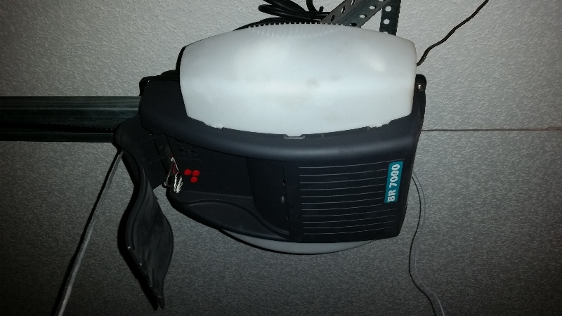 Marantec-Garage-Door-Opener-Receiver-Replacement-Guide-001