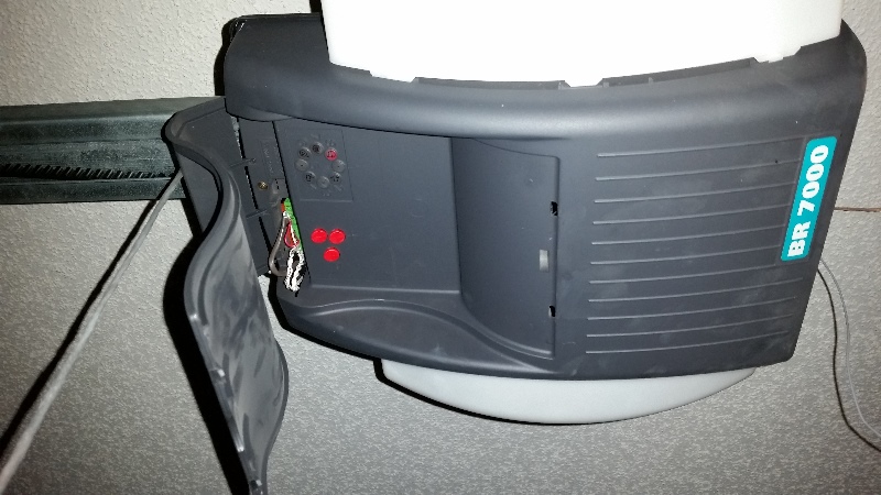 Marantec-Garage-Door-Opener-Receiver-Replacement-Guide-002