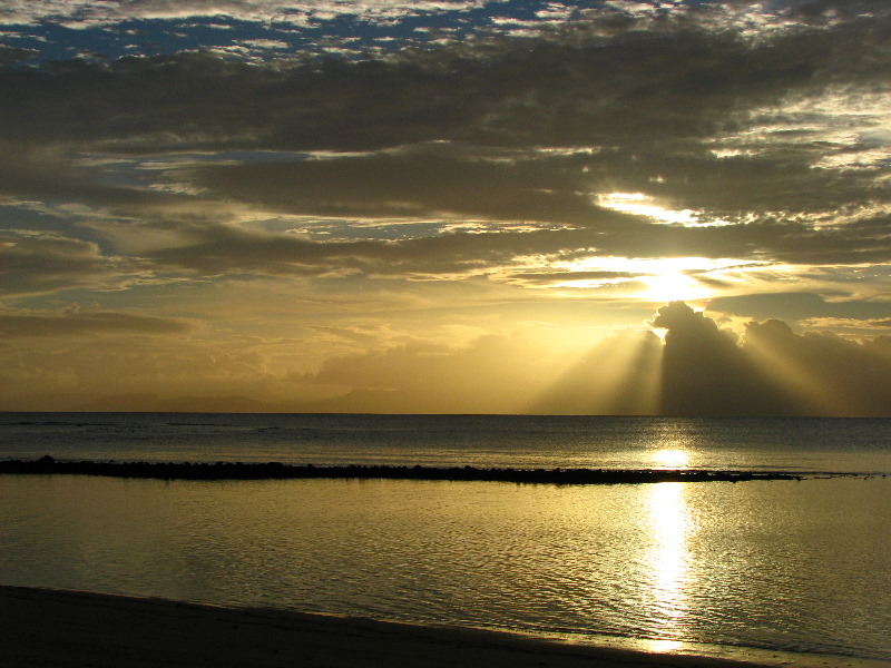 Maravu-Resort-Beverlys-Campground-Beach-Taveuni-Fiji-016