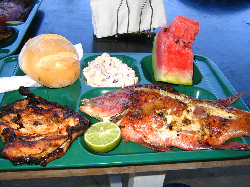 Snorkeling-Tour-Lunch